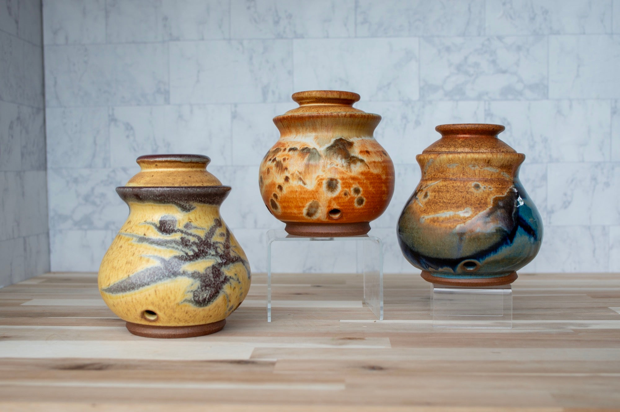 Clay Coyote Garlic Keeper | Clay Coyote Arts, Inc.